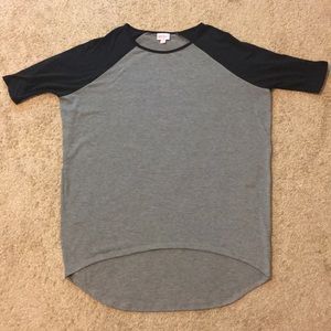 LulaRoe Irma Raglan Sleeve Tunic